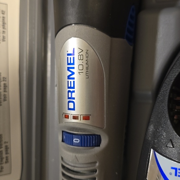 Dremel 800 Rotary Tool - Picture 3 of 4